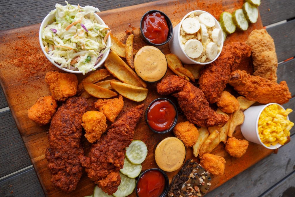 Smackbird Delivery Kitchen Launches in Kissimmee Featuring Fiery Nashville Hot Chicken Tenders, Boneless Wings, And Sandwiches